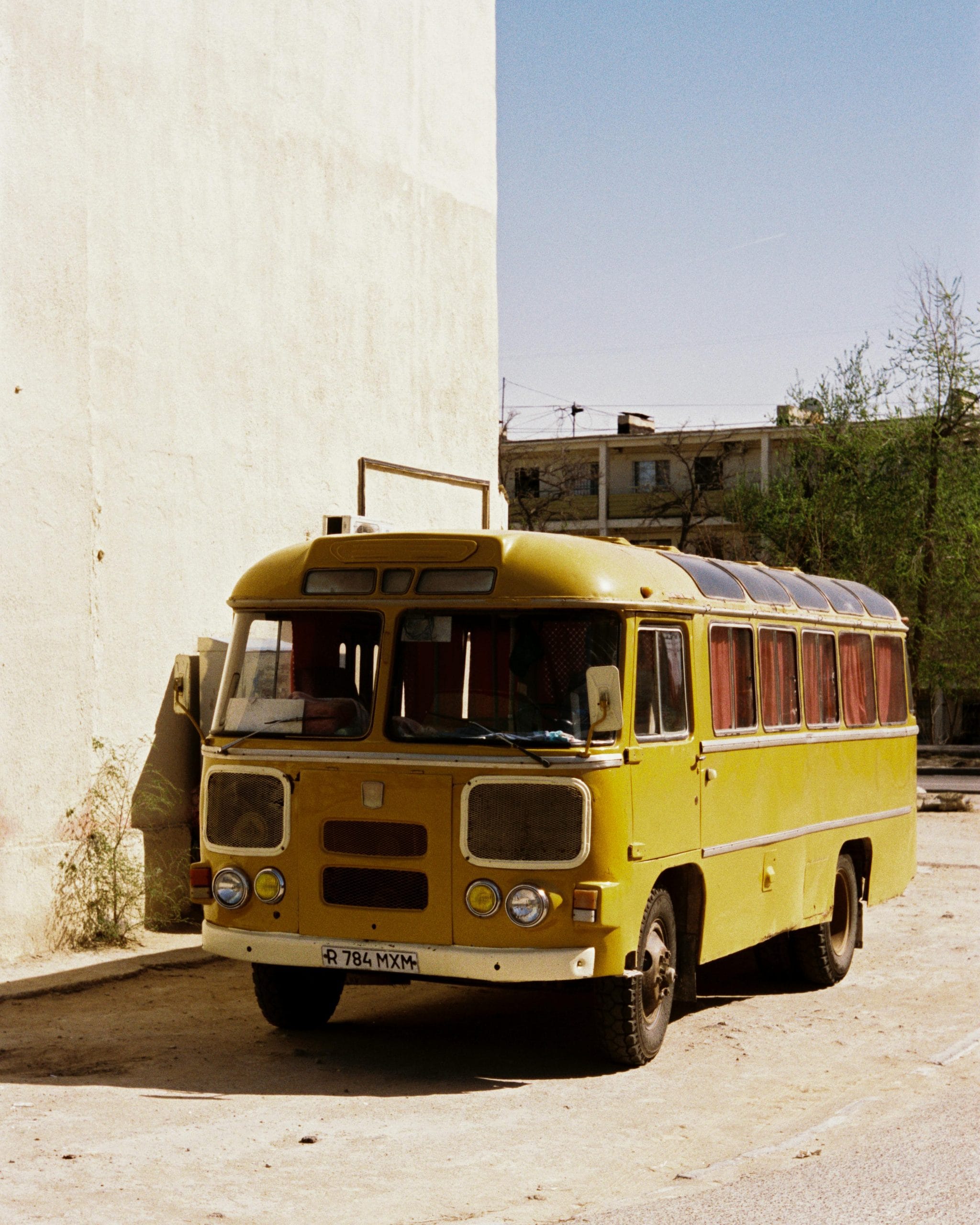 Featured image for “Kindness at a bus stop (Uzbekistan)”